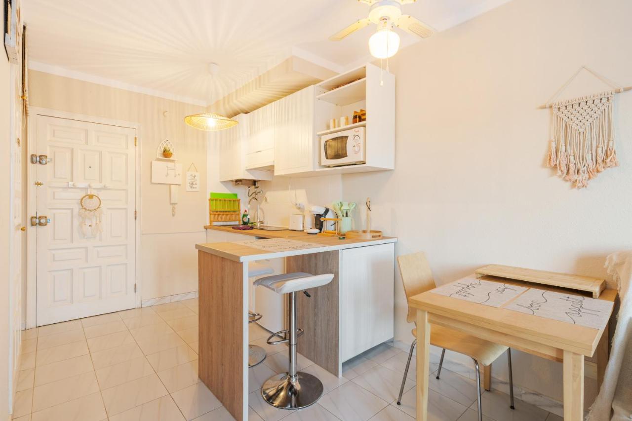 Welcs Apartamento 055 Emp Con Terraza Y Vistas Al Canal Empuriabrava Kültér fotó