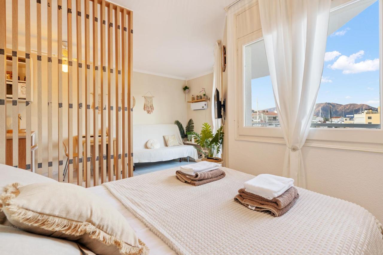 Welcs Apartamento 055 Emp Con Terraza Y Vistas Al Canal Empuriabrava Kültér fotó